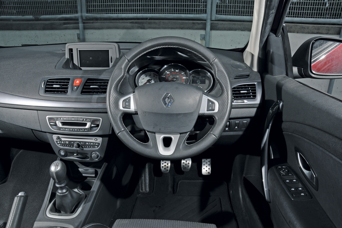 Renault Megane ST dash