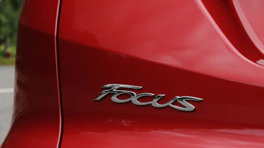 Ford Focus 2.0 TDCi Zetec badge