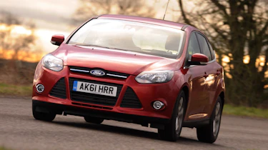 Ford Focus 2.0 TDCi Zetec front cornering