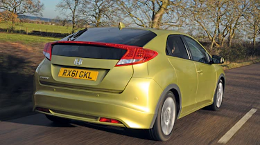 Honda Civic 2.2 i-DTEC ES rear tracking