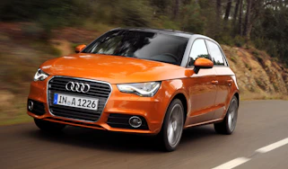 Audi A1 Sportback front tracking