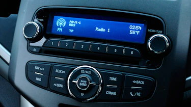 Chevrolet Aveo LT centre console