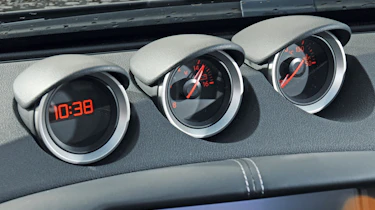 Nissan 370Z GT detail