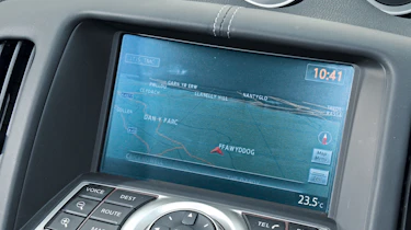 Nissan 370Z GT sat-nav