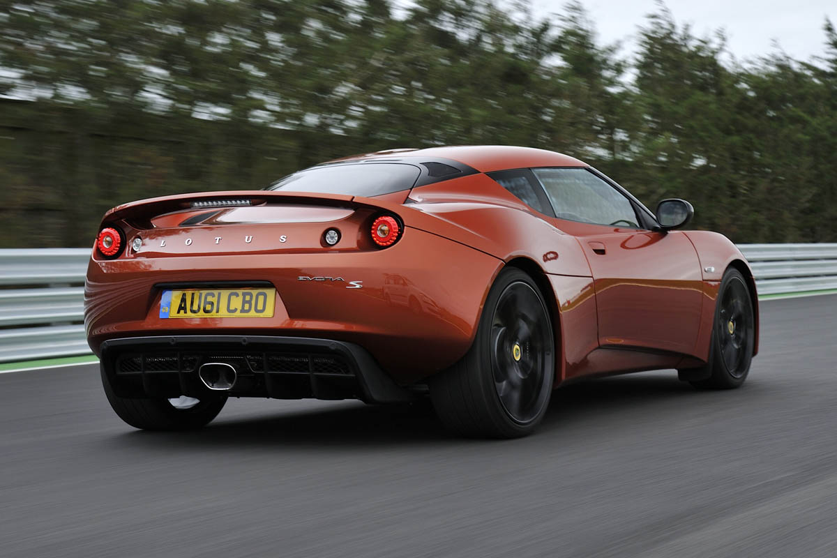 Lotus Evora S IPS