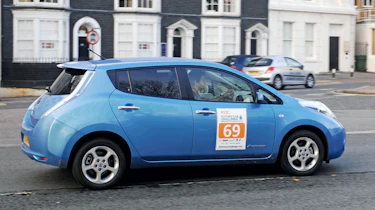 Nissan Leaf rear tracking