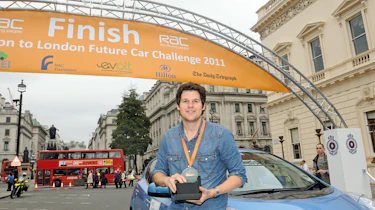 Nissan Leaf finish line