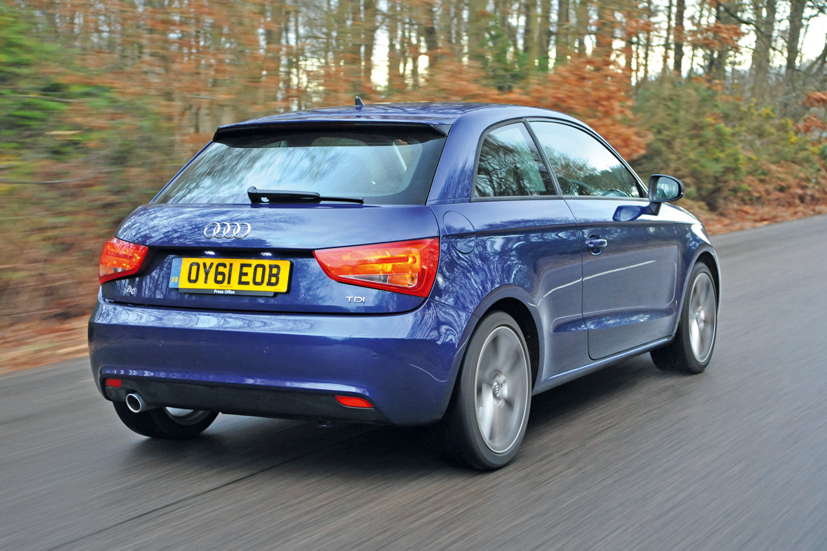 Audi A1 TDI Sport rear tracking