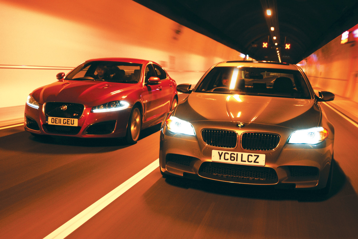 BMW M5 vs Jaguar XFR