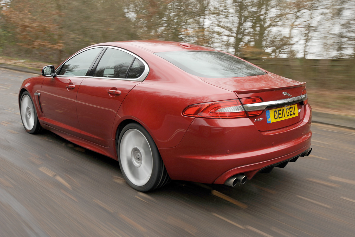 Jaguar XFR rear tracking