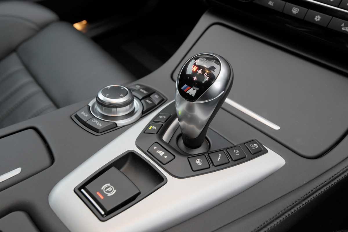 BMW M5 detail
