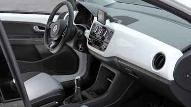 VW up! 5-door front seats