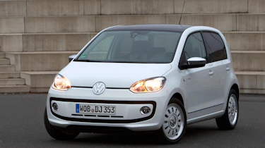 VW up! 5-door front three-quarters