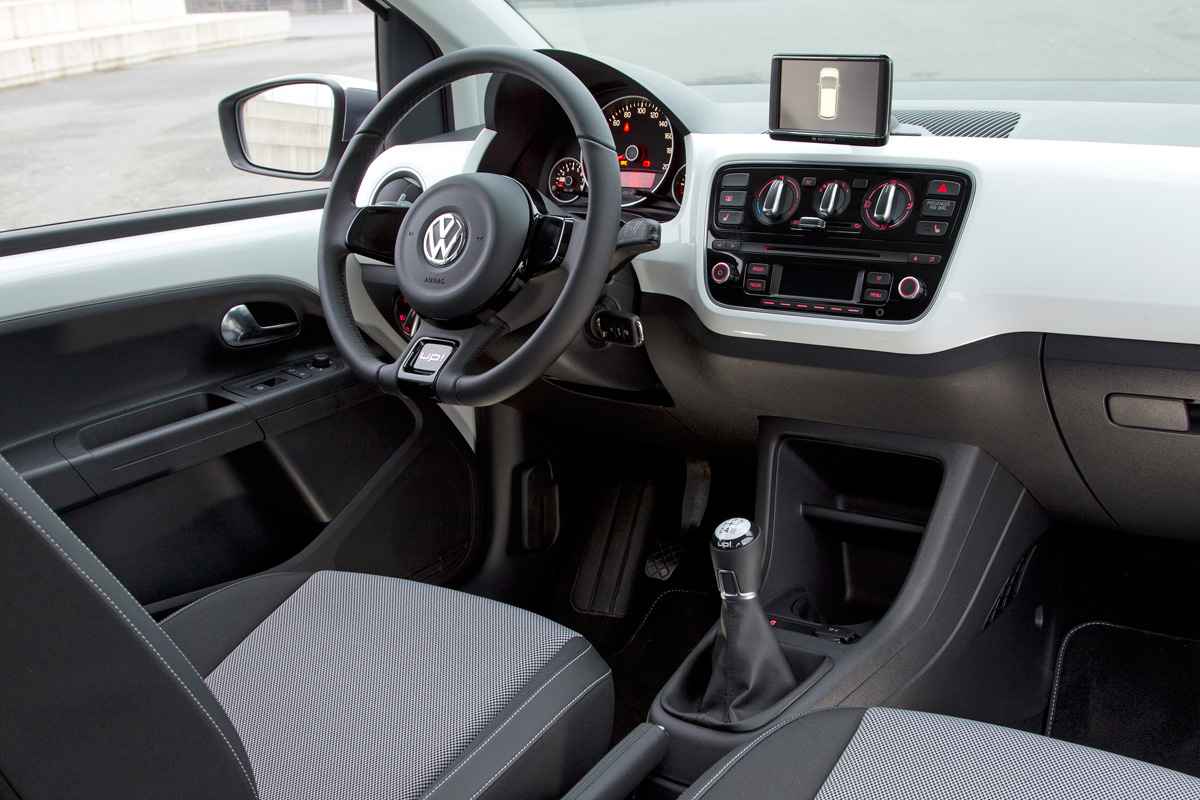 VW up! 5-door interior