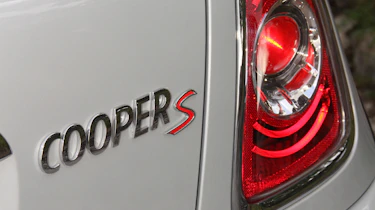 MINI Roadster Cooper S badge