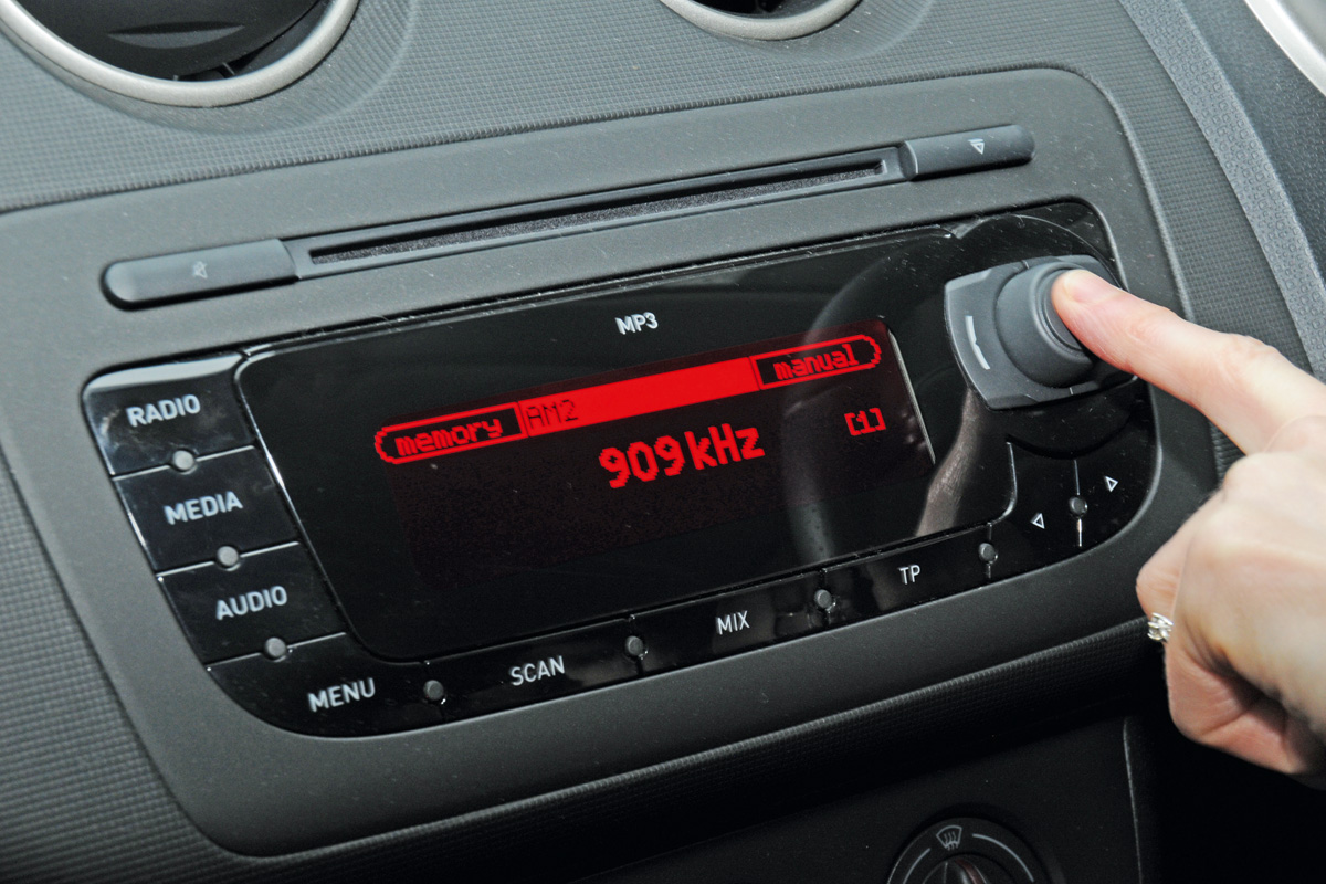 SEAT Ibiza ST centre console