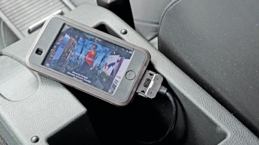 Skoda Superb Estate iPod connectivity