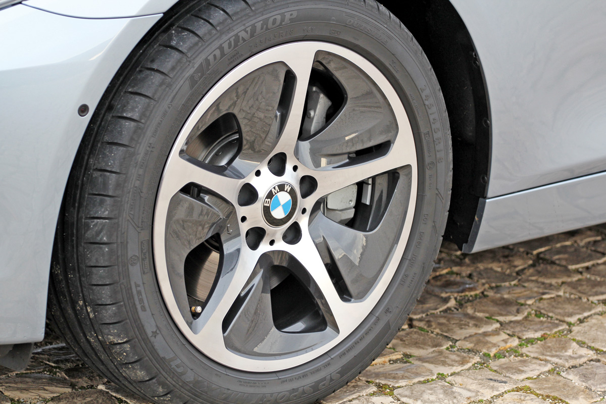 BMW ActiveHybrid 5 wheel