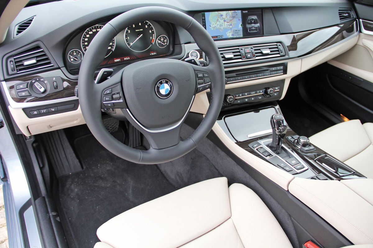 BMW ActiveHybrid 5 interior