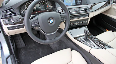 BMW ActiveHybrid 5 interior