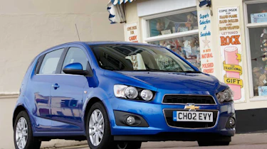 Chevrolet Aveo front three-quarters