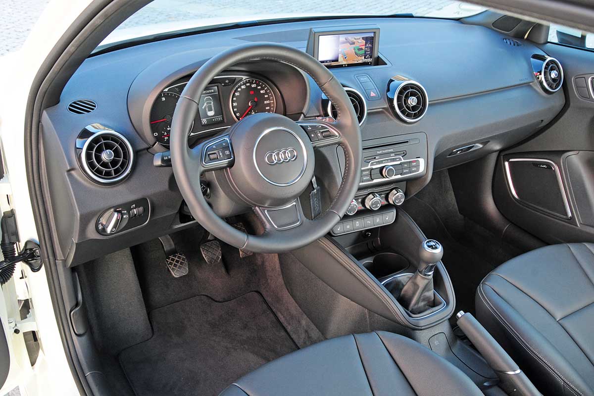 Audi A1 Sportback 1.6 TDI interior
