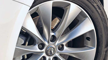 Vauxhall Astra GTC wheel