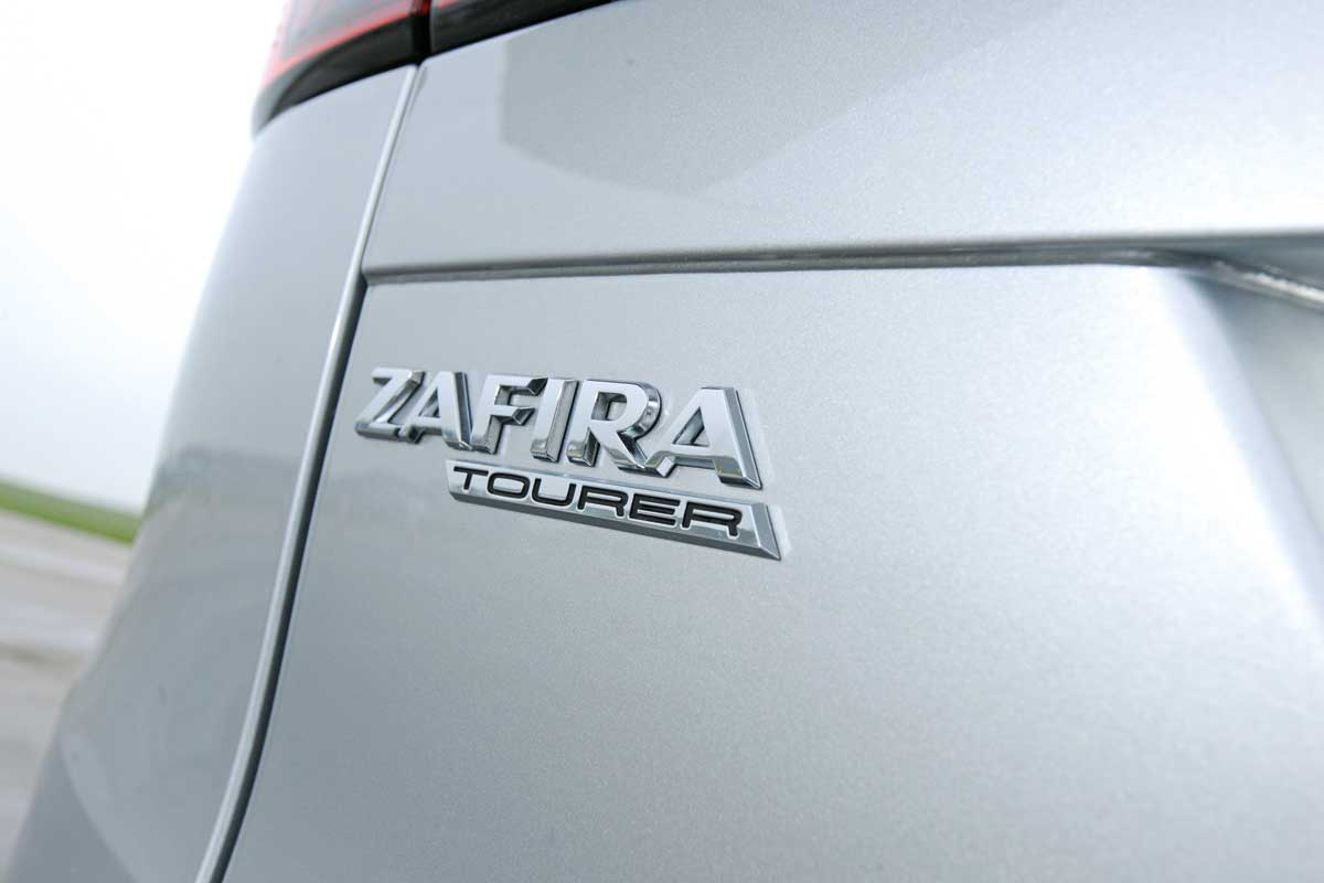 Vauxhall Zafira Tourer 2.0 CDTI badge