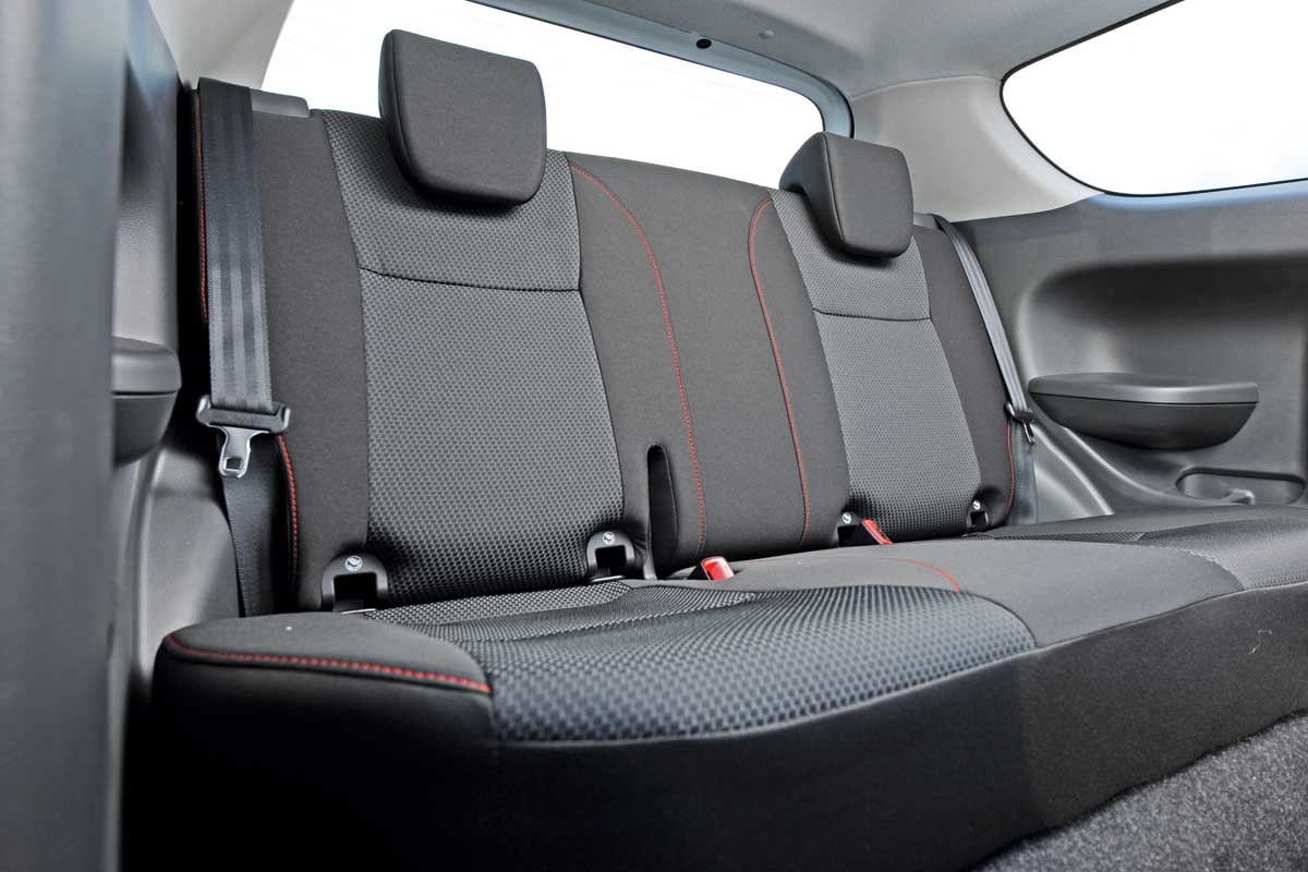 Suzuki Swift Sport rear seats