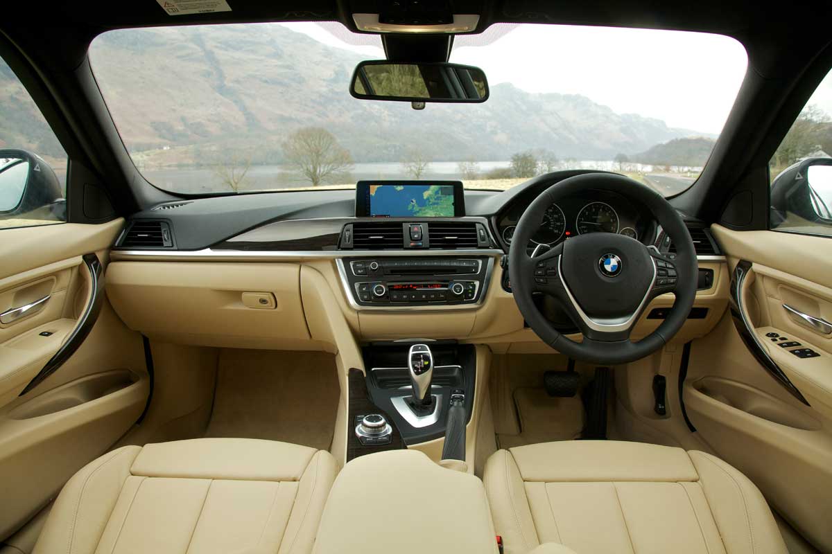 BMW 335i interior