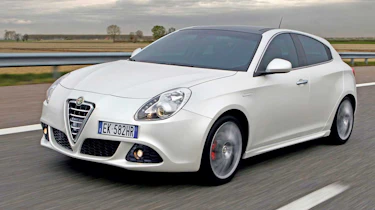 Alfa Romeo Giulietta front tracking