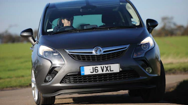 Vauxhall Zafira Tourer Elite front cornering