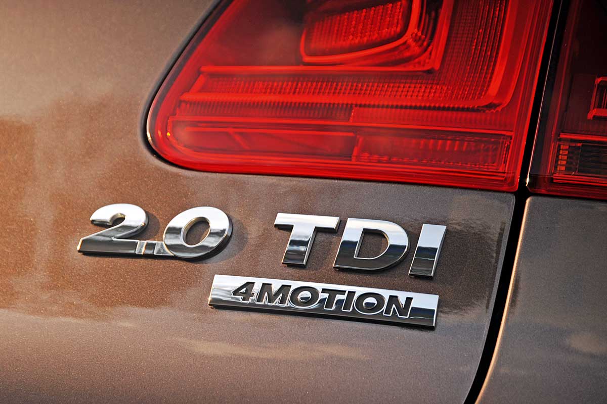 VW Tiguan badge