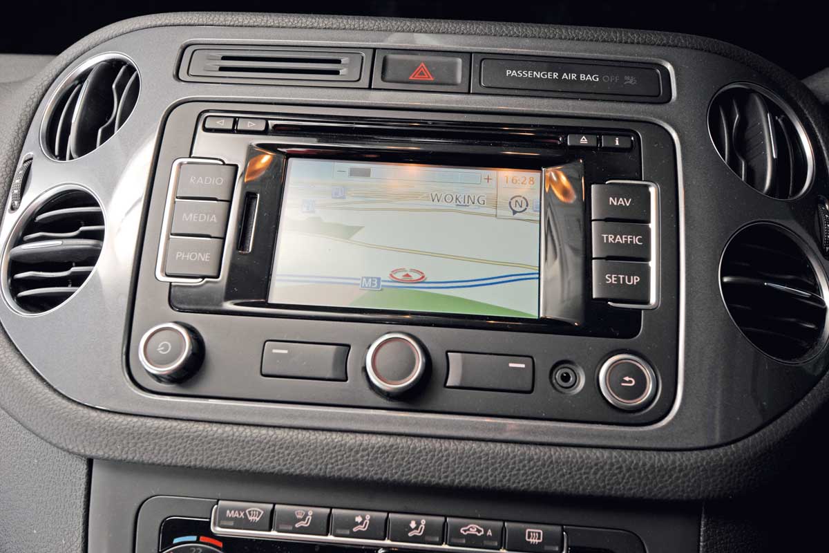 VW Tiguan sat-nav