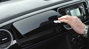 Volkswagen Beetle glove box
