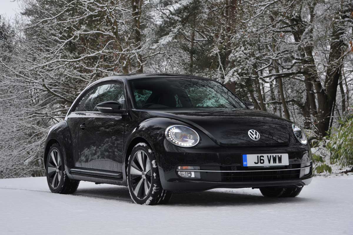 Volkswagen Beetle front three-quarters
