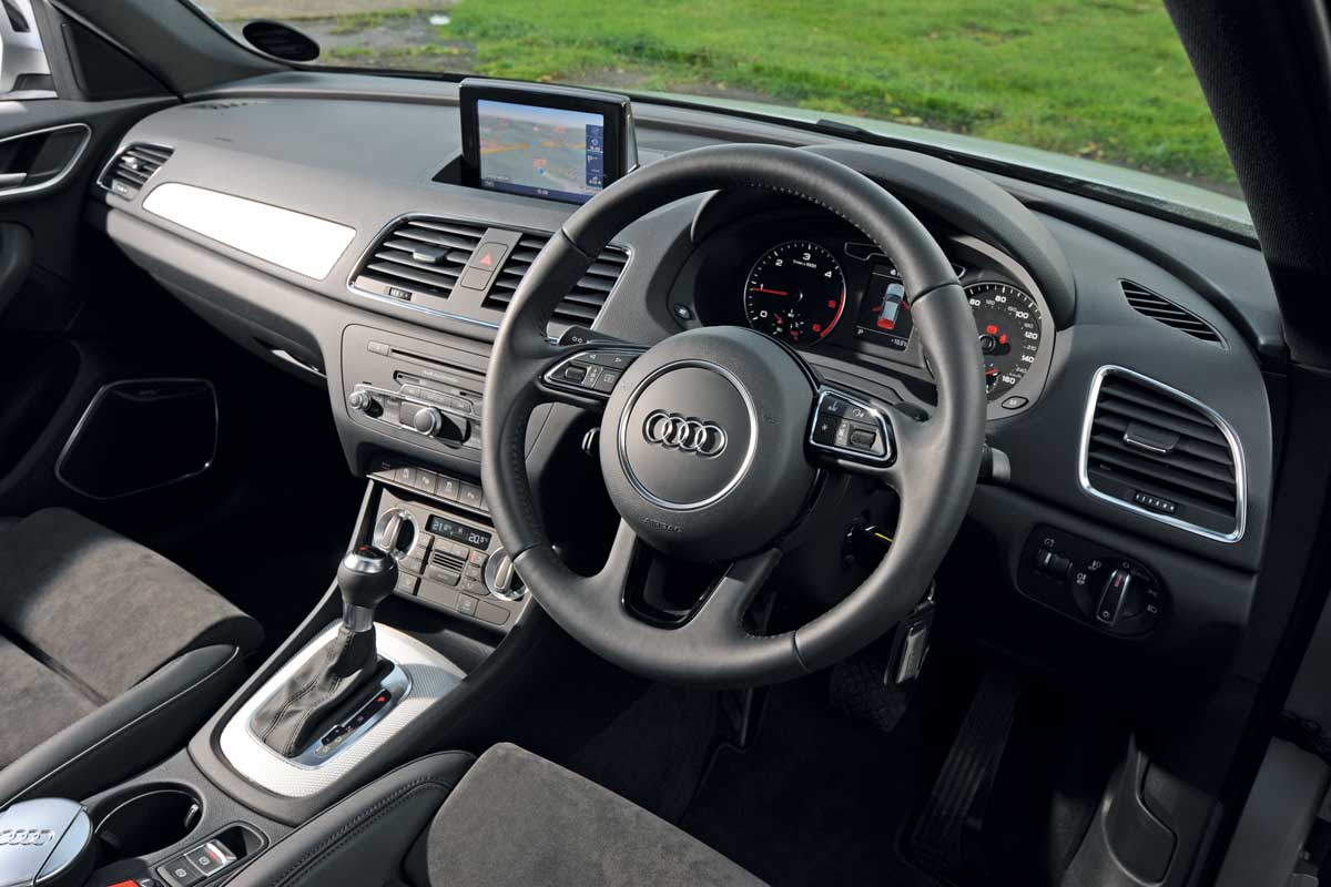 Audi Q3 interior