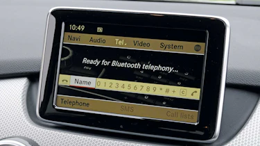 Mercedes B-Class display