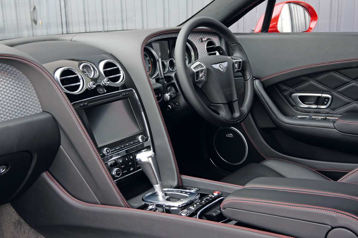 Bentley Continental GT V8 interior