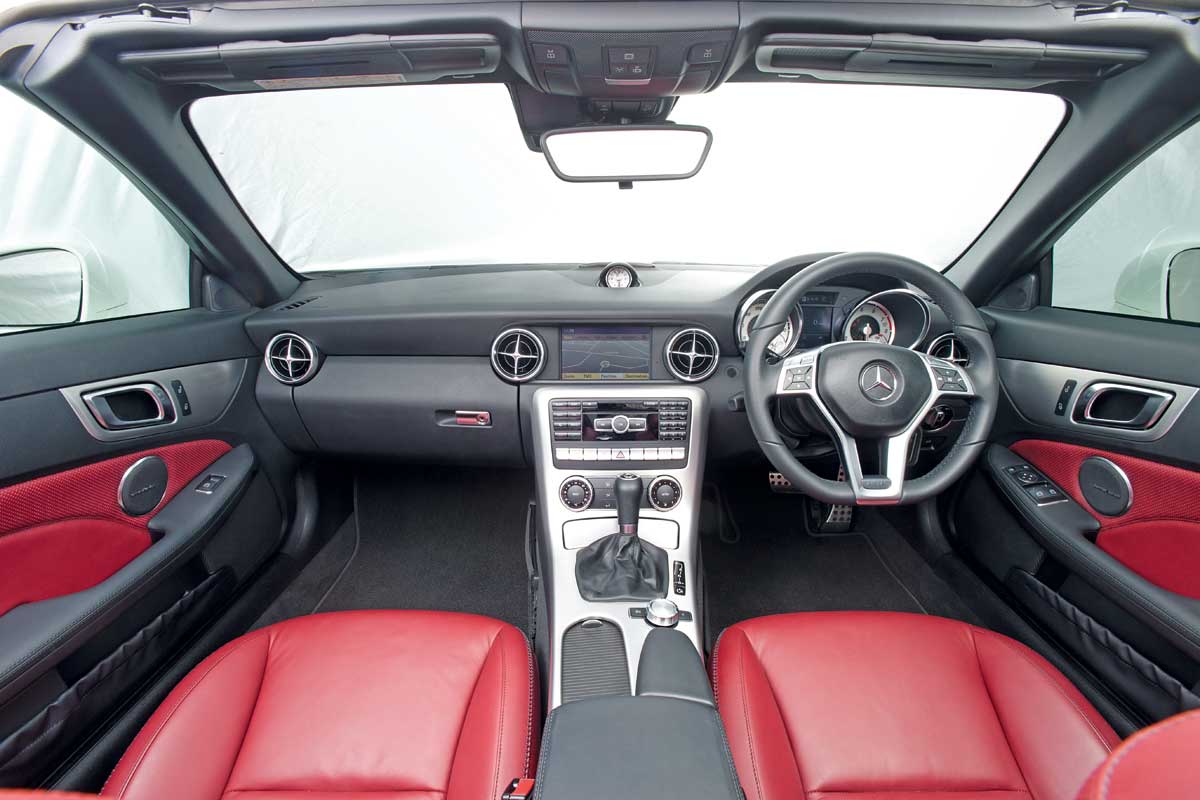 Mercedes SLK 250 CDI interior