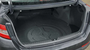 Kia Optima boot