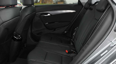 Hyundai i40 saloon rear seats