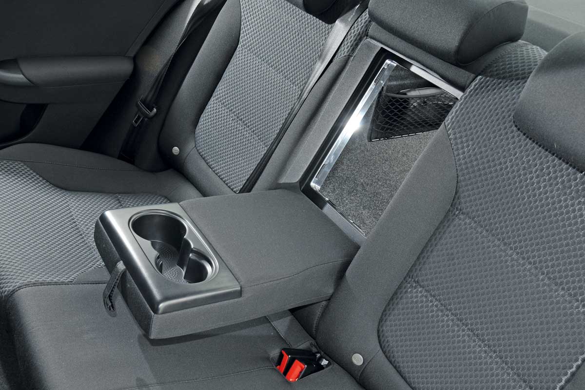 VW Jetta ski hatch
