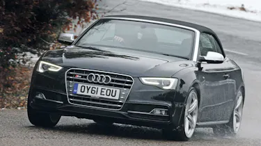Audi S5 Cabriolet front cornering