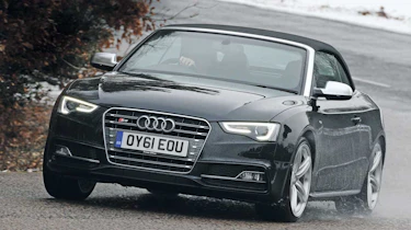 Audi S5 Cabriolet front cornering