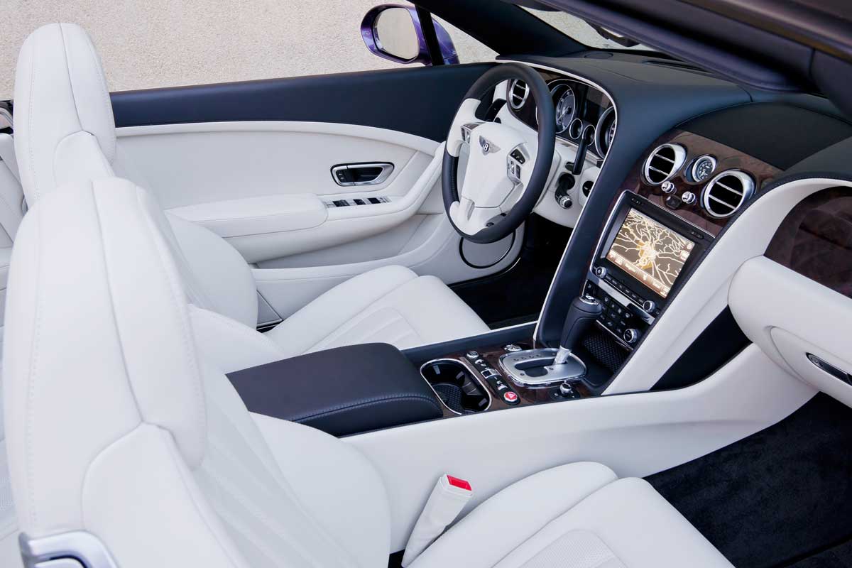 Bentley Continental GTC V8 interior