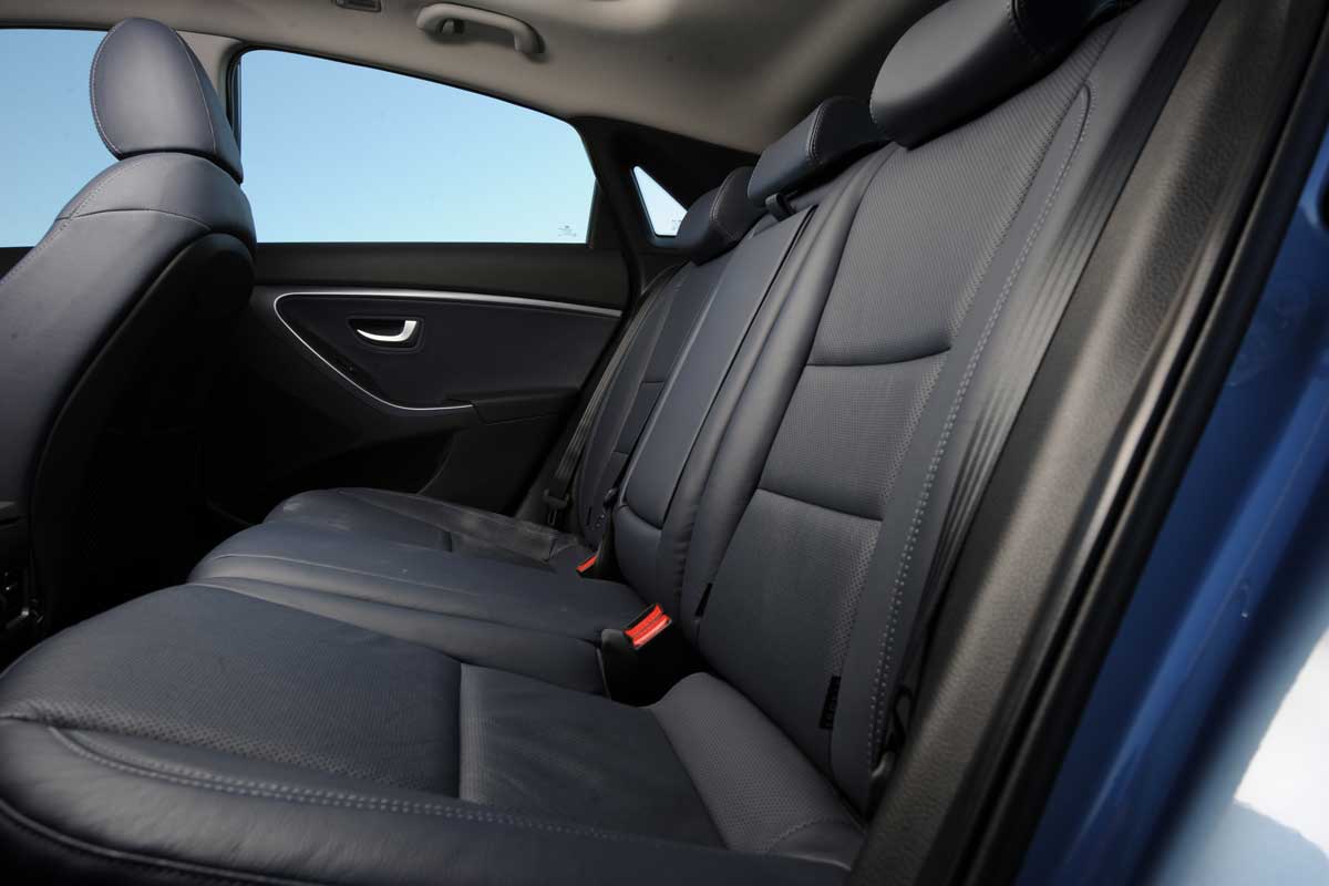 Hyundai i30 rear seats