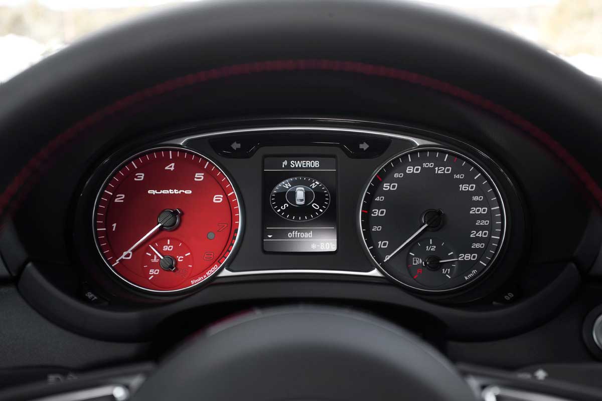 Audi A1 quattro dials