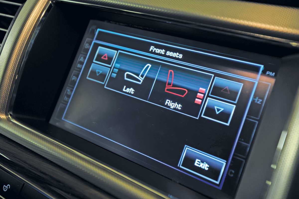 Jaguar XF heated seats