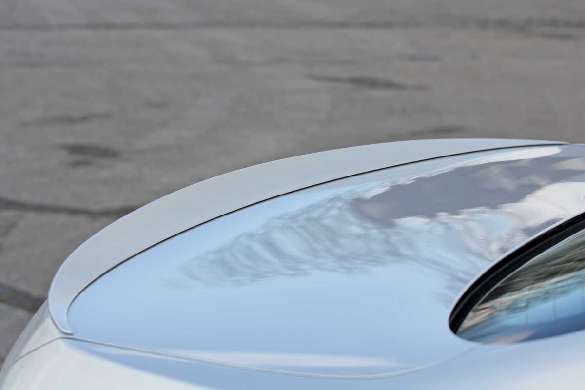 BMW M550d xDrive rear spoiler